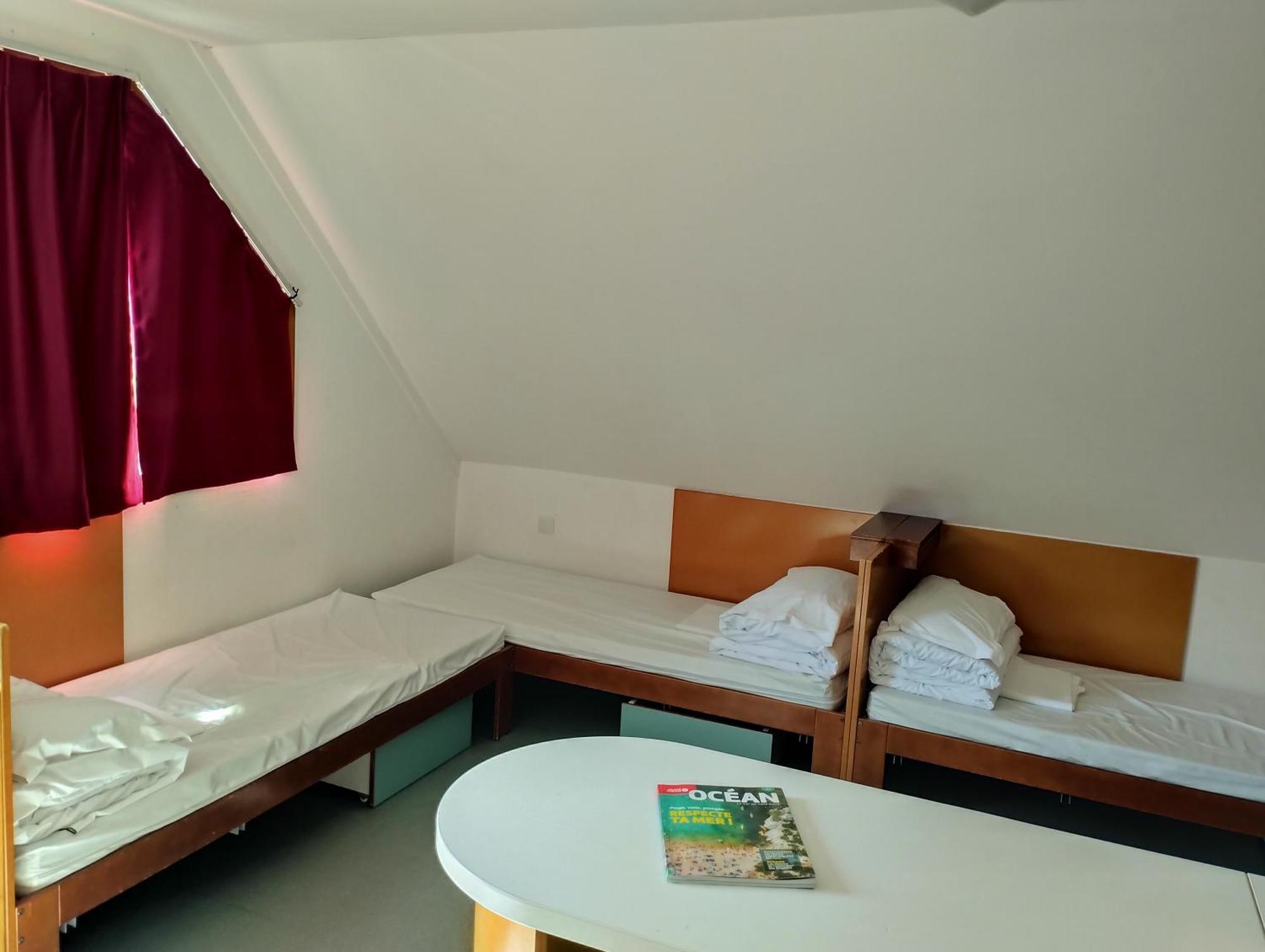Auberge De Jeunesse Hi Cancale Buitenkant foto